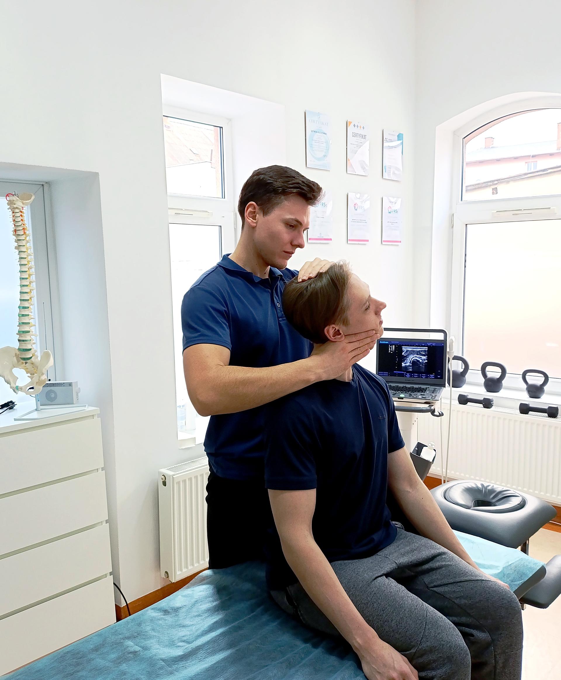 Szymon Suchomski - Fizjoterapia